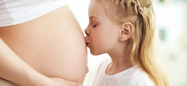 5 trucos para notar al bebé en desarrollo durante el embarazo