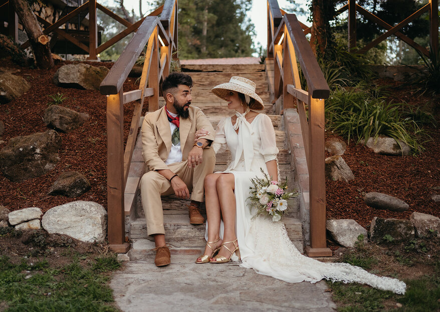 Consejos para combinar el traje y vestido de la pareja en una boda: ¡La armonía perfecta!