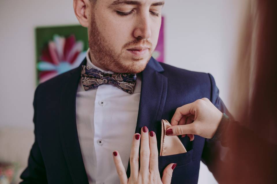 El pañuelo de traje: conoce su nombre y cómo lucirlo en las bodas