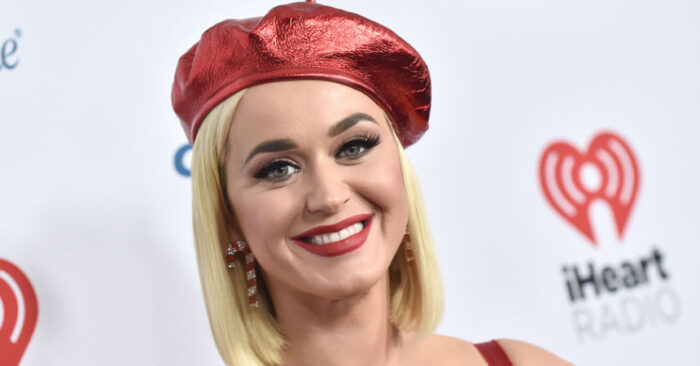 Katy Perry: Descubre quién es la famosa cantante y su impacto en la industria musical