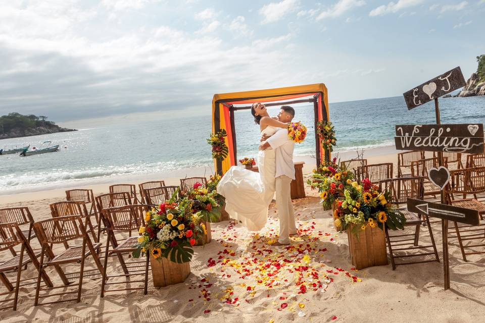 Romanticismo y encanto: bodas en la playa de Puerto Vallarta